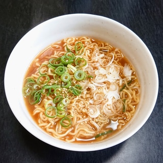 インスタントで☆ネギネギ味噌ラーメン